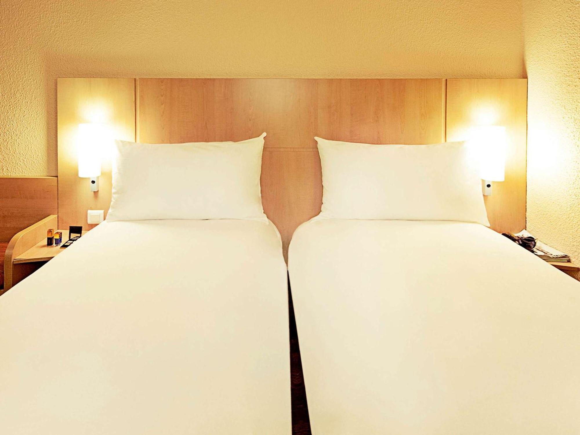 Отель Ibis Limoges Centre Экстерьер фото