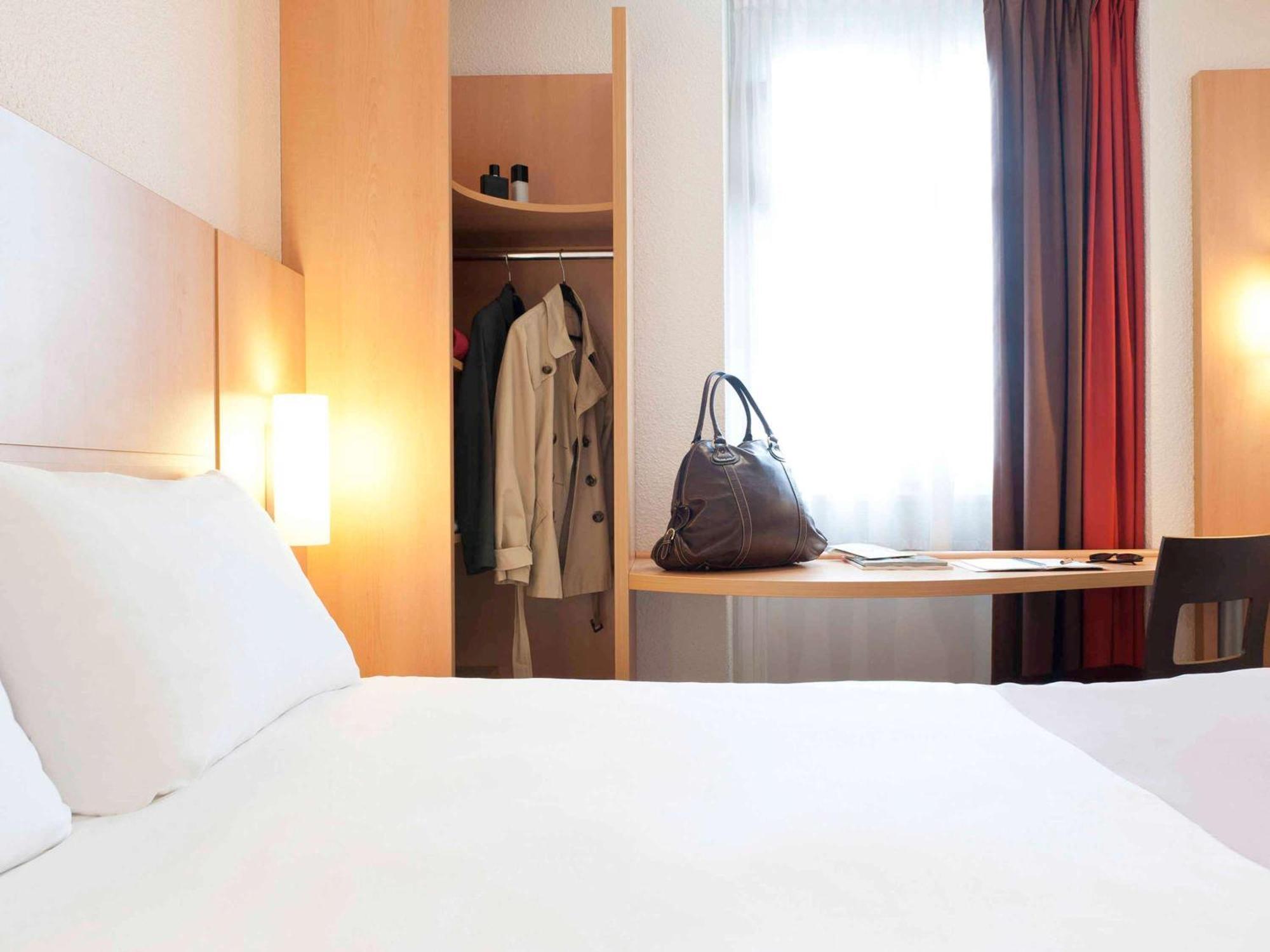 Отель Ibis Limoges Centre Экстерьер фото