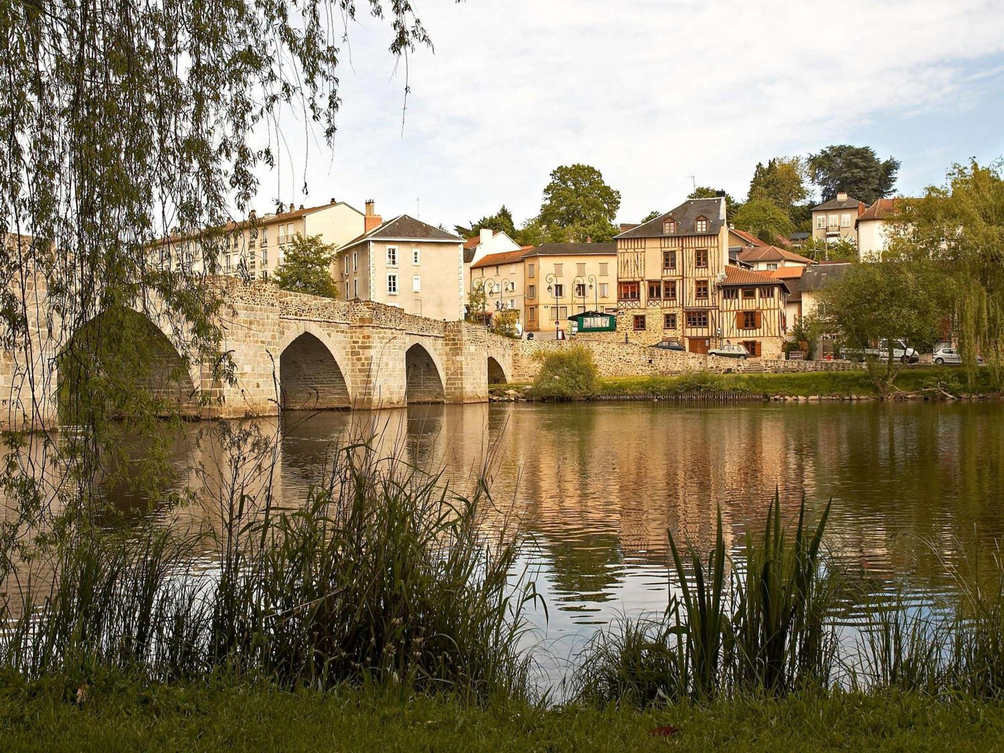 Отель Ibis Limoges Centre Экстерьер фото