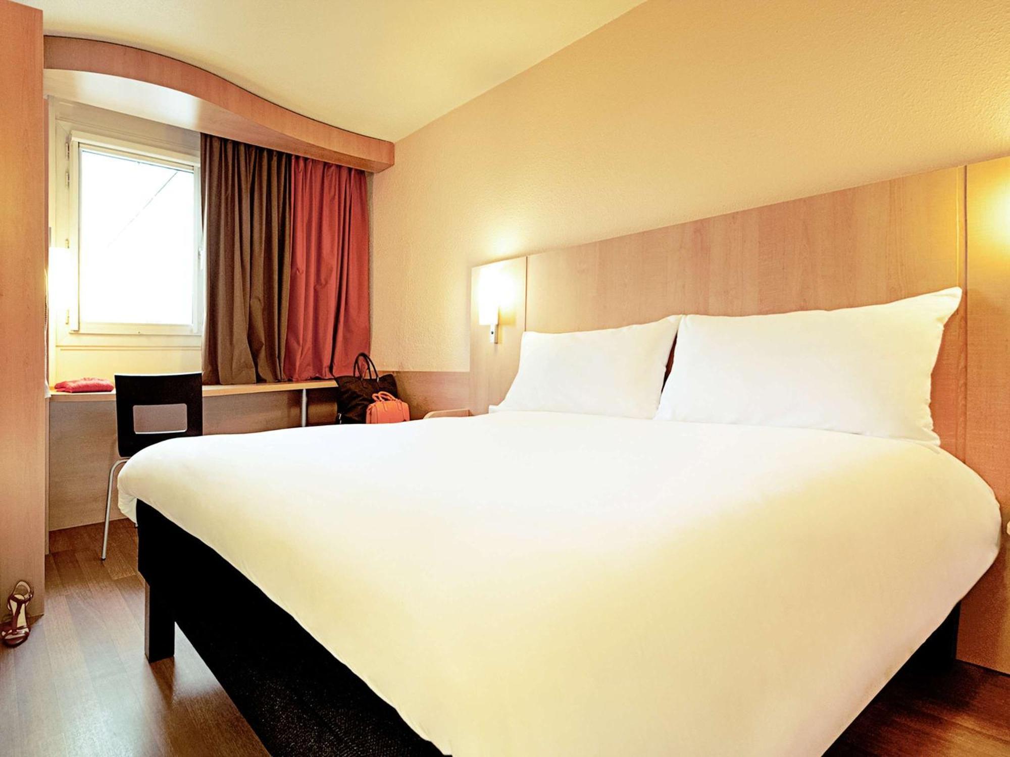 Отель Ibis Limoges Centre Экстерьер фото