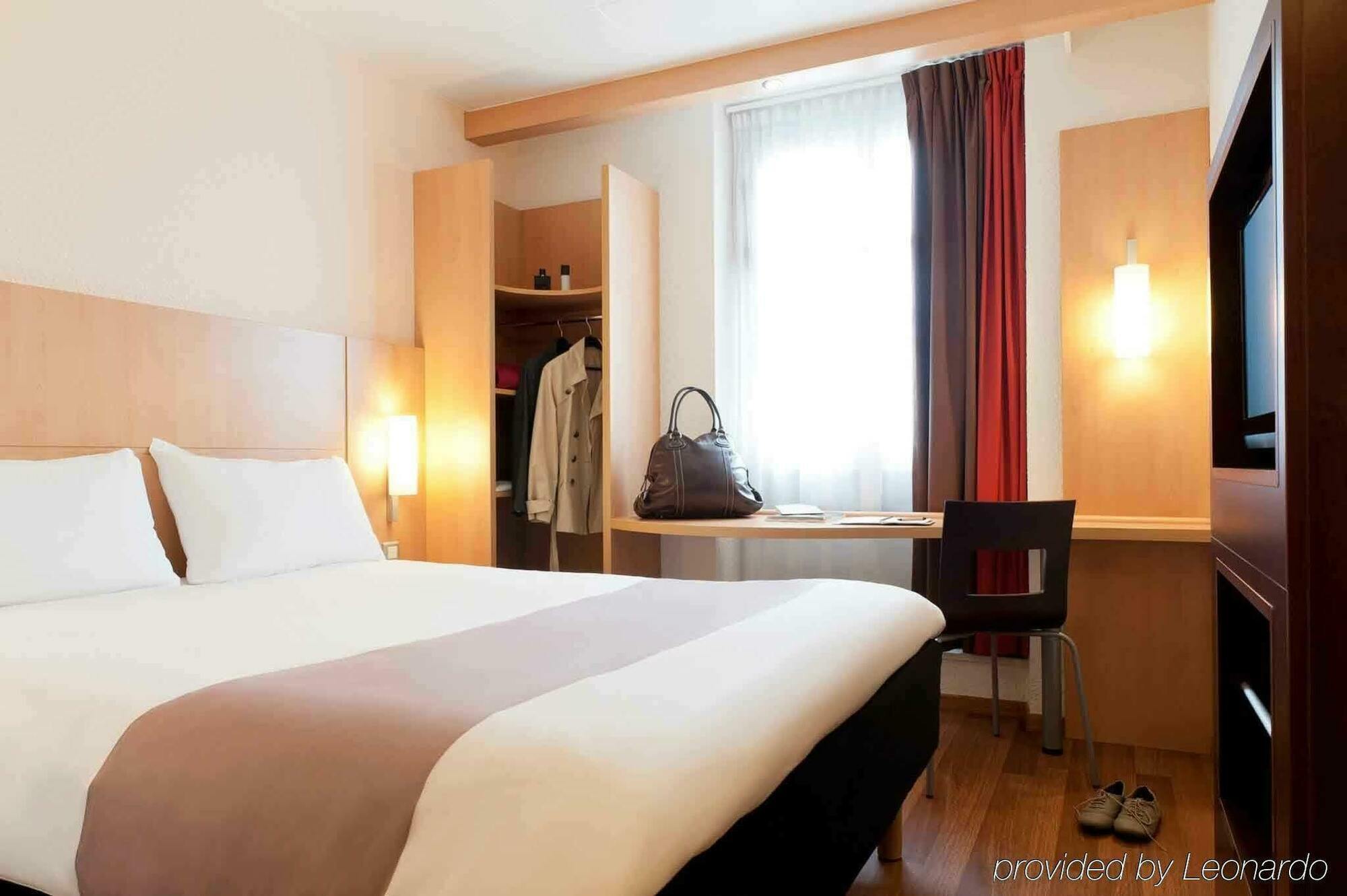 Отель Ibis Limoges Centre Экстерьер фото